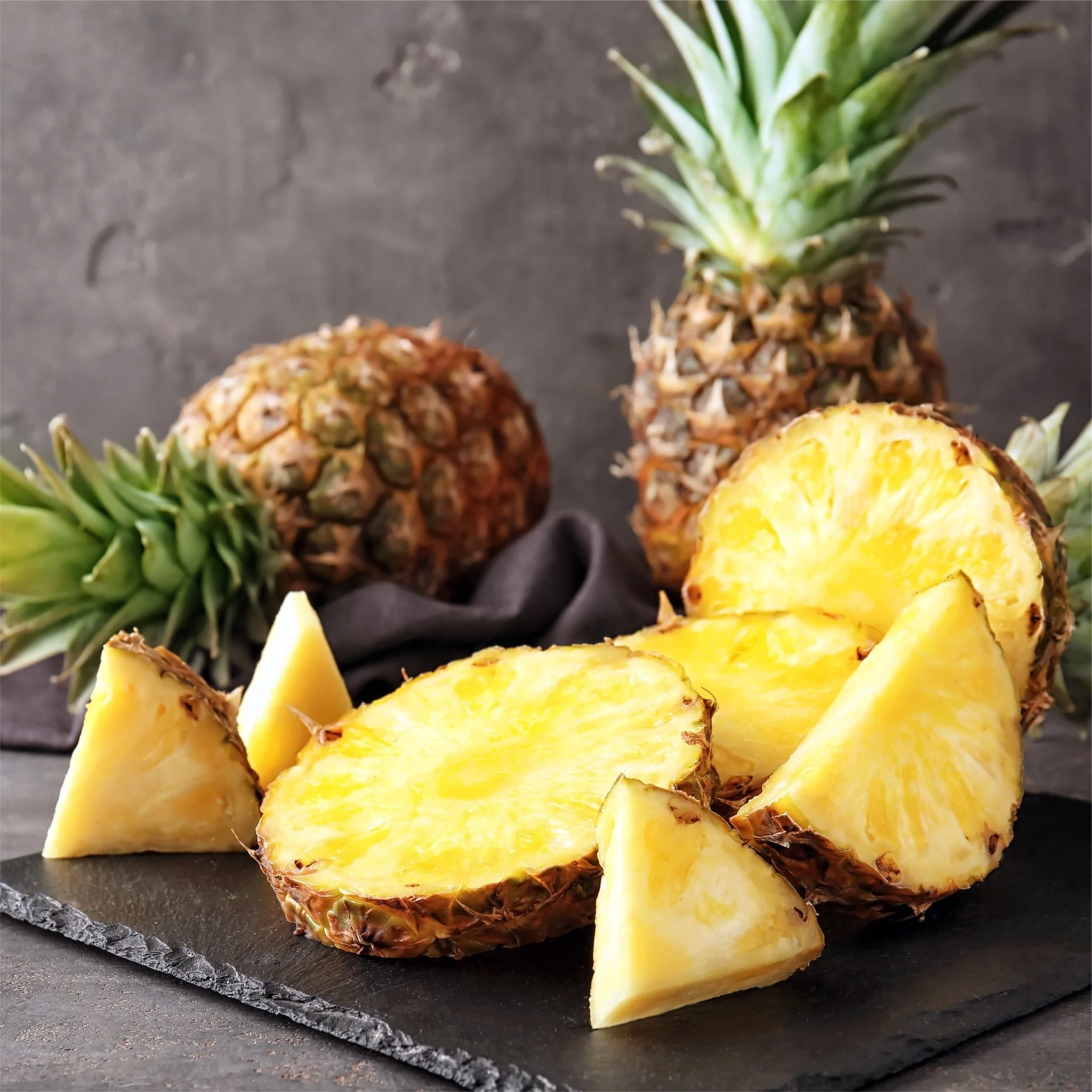 Bromelain là loại enzyme trong dứa có khả năng gây khó chịu ở dạ dày lúc đói