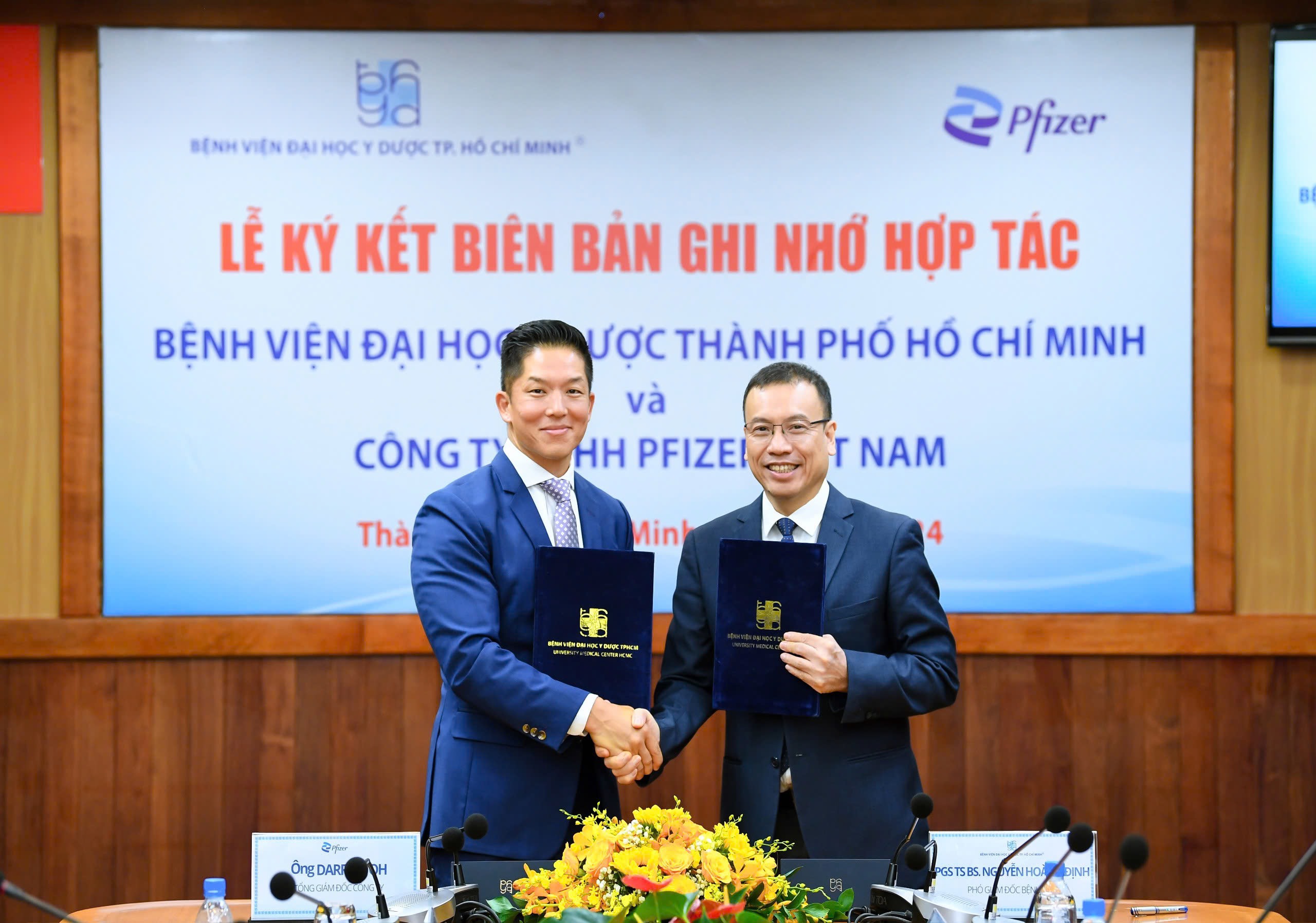 Hợp tác giữa Bệnh viện Đại học Y Dược TP. HCM và Pfizer hướng đến mục tiêu nâng cao quản lý đề kháng kháng sinh và nhận thức về vai trò của vắc xin phòng ngừa