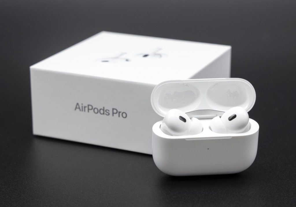 Tính năng trợ thính đã được cập nhật trên AirPods Pro 2 của Apple