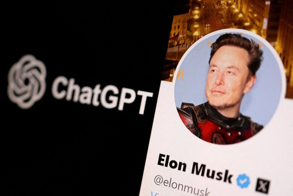 Elon Musk dẫn đầu nhóm nhà đầu tư đề nghị mua lại OpenAI, công ty mẹ ChatGPT, với giá 97,4 tỷ USD. Ảnh: Reuters