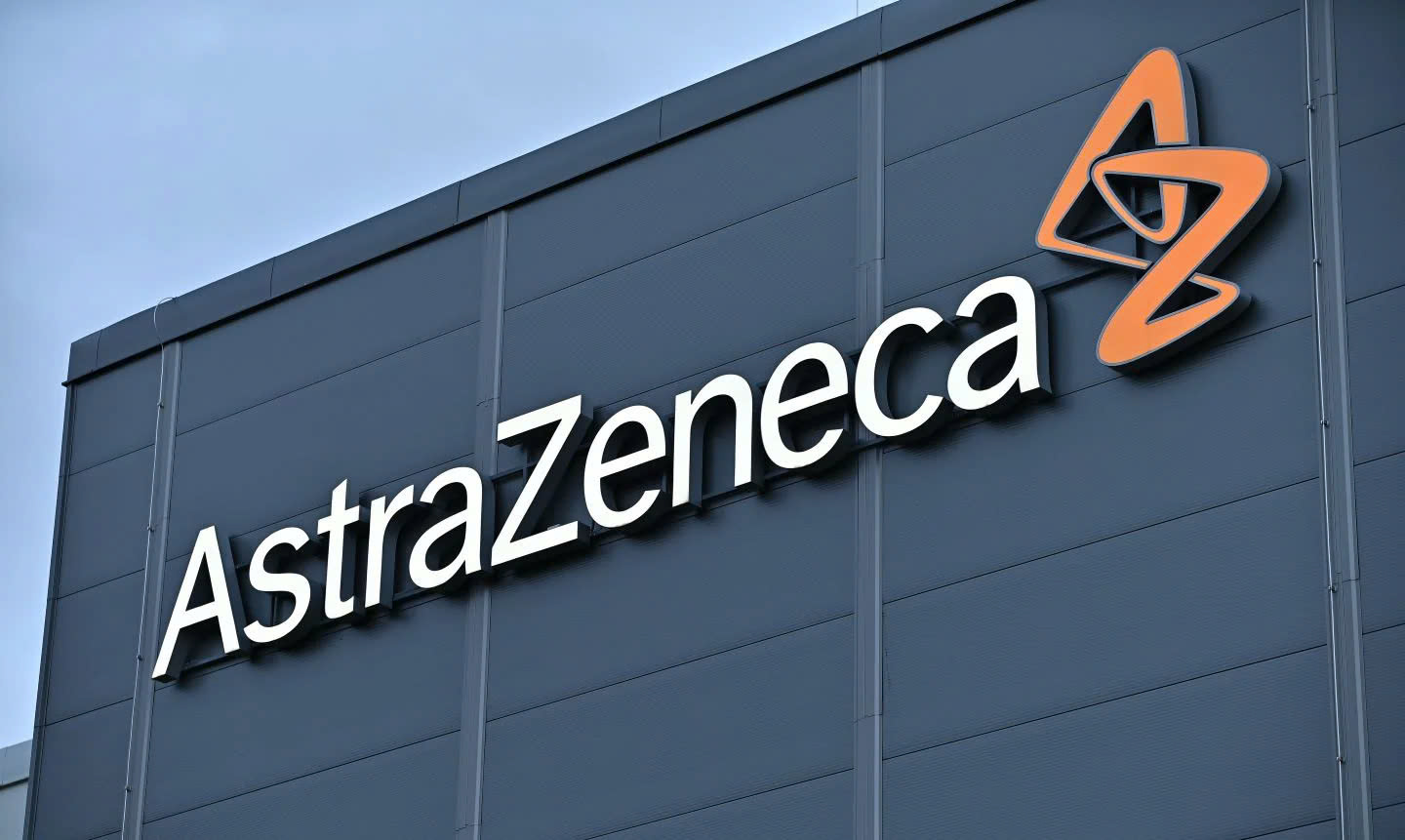 sức khỏe - thương hiệu AstraZeneca