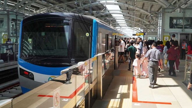 Metro số 1 (Bến Thành - Suối Tiên) vận hành thương mại từ ngày 22.12.2024. Ảnh: Như Quỳnh