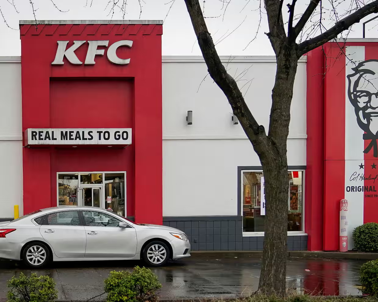 cửa hàng của hãng gà rán KFC tại Kentucky